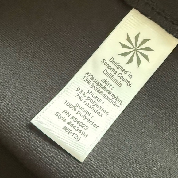 Athleta Any‎ Sport Pleated Tennis Golf Skort Skirt Black Size L - Picture 7 of 7